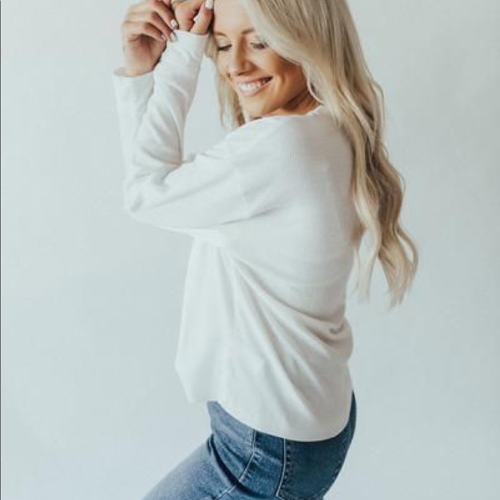 Aspen thermal top in taupe.